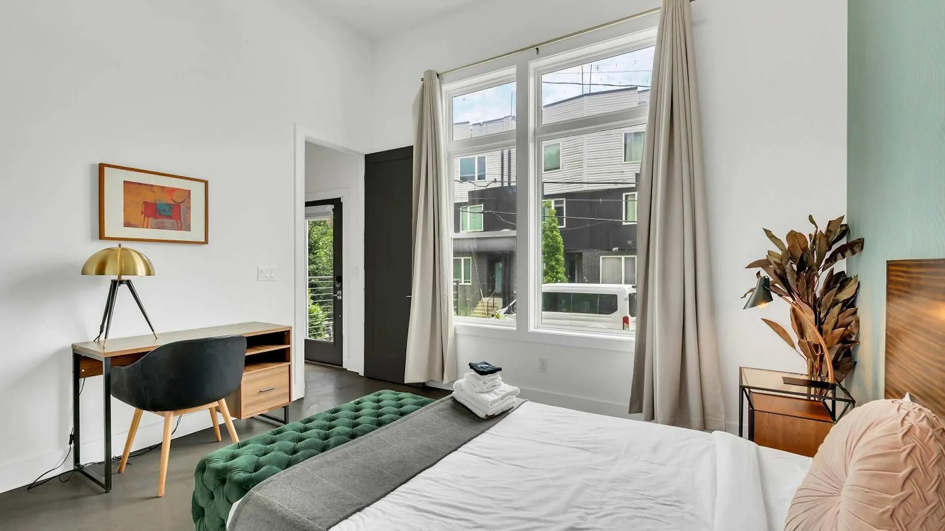 Сasa de vacaciones Large Home With Rooftop & Views Sleeps 12 Nashville Estados Unidos